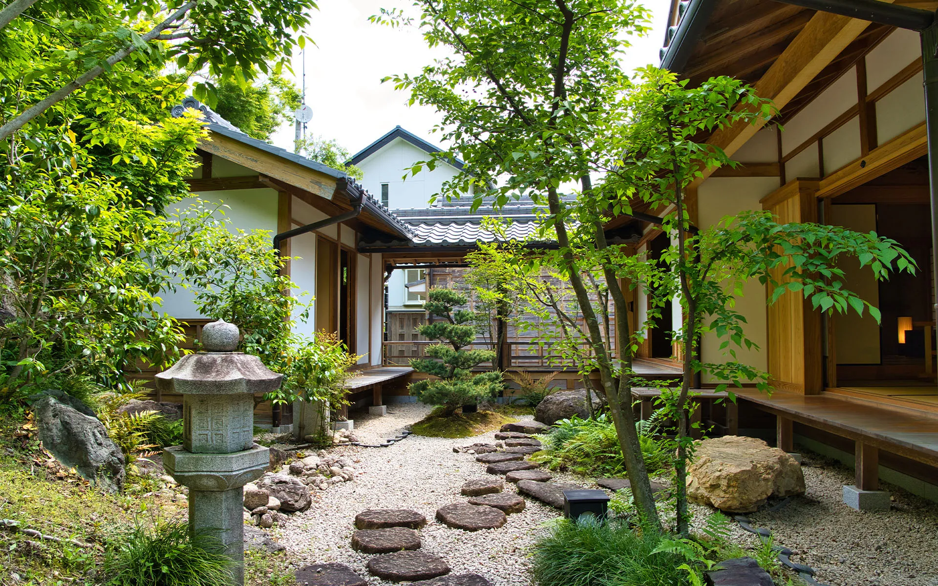 株式会社山本工業